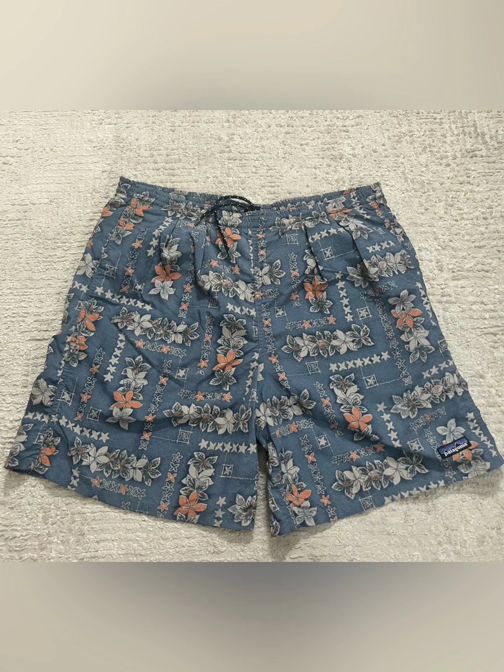 Vintage Patagonia Relaxed Fit Pleated Swim Trunks